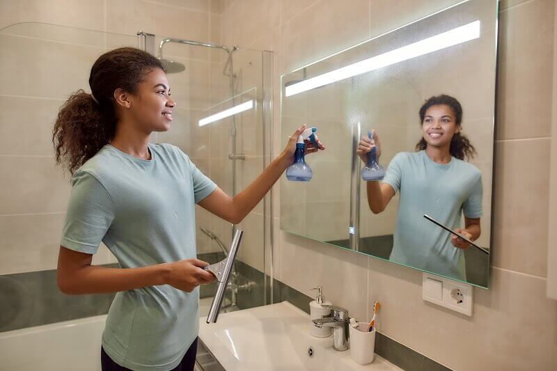 bathroom cleaning