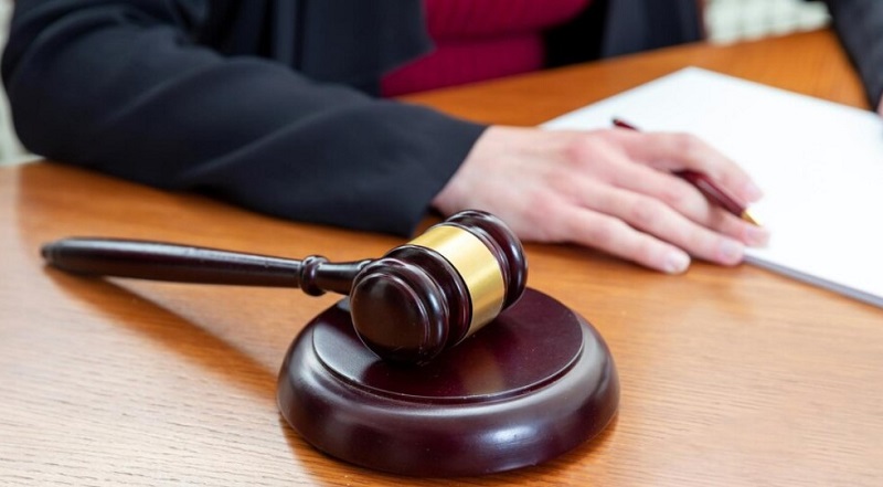 Lawyer