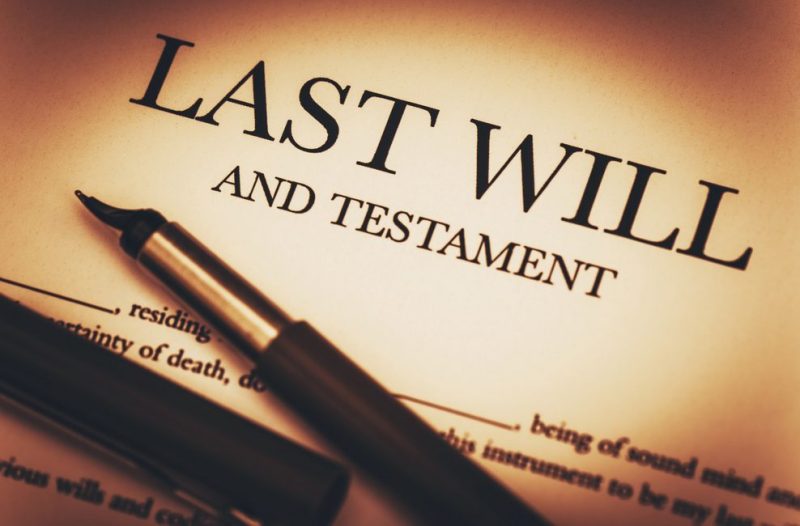 Do I Need a Lawyer to Make a will?