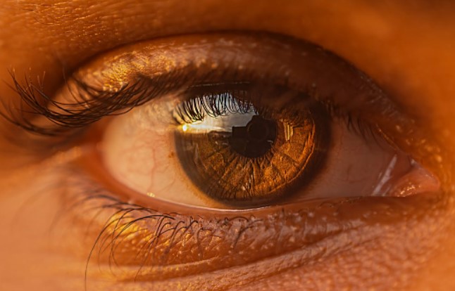 Post Laser Eye Surgery Care- All You Need to Know