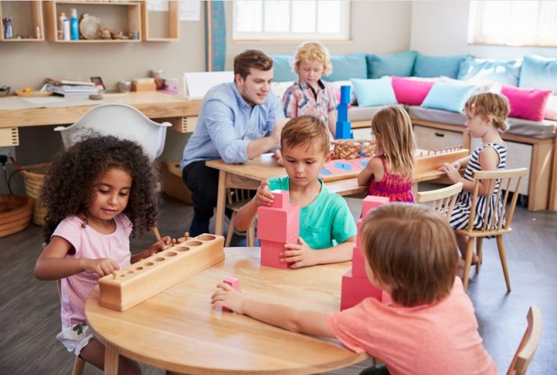 Can the Montessori Method Close the Income Achievement Gap?