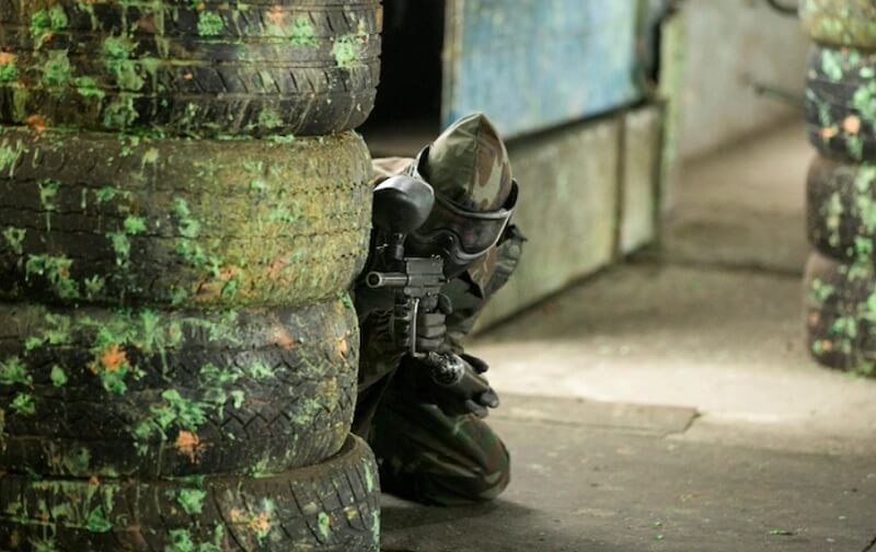 man playing-paintball