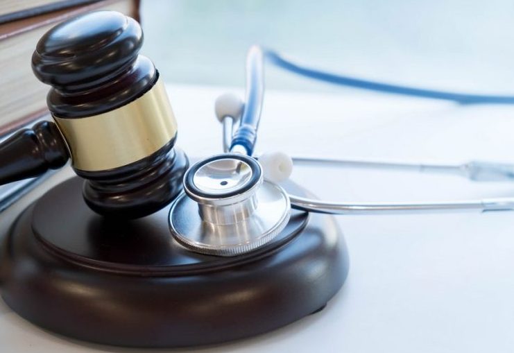 3 Tips for Hiring a Medical Malpractice Lawyer
