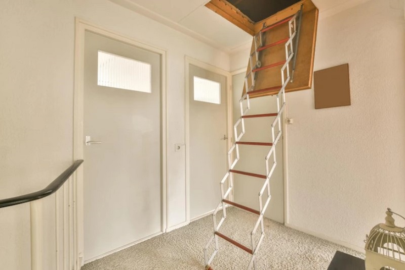 folding-attic-ladder