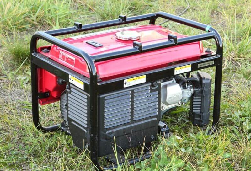 portable-generator-in-red-color