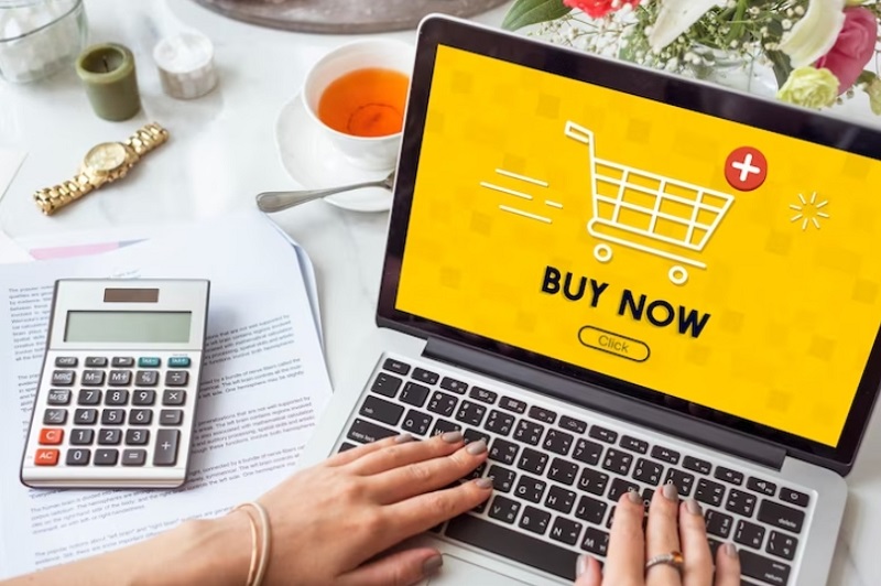 woman using laptop and online shopping